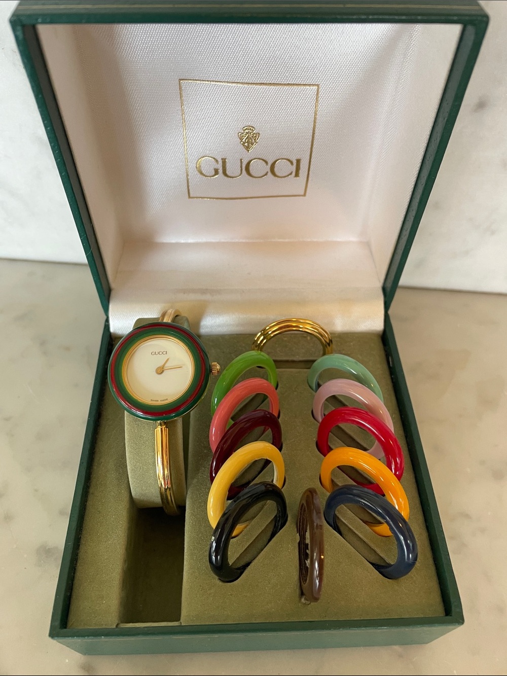GUCCI Play Gold Bangle White Dial Watch with 13 Multicolor Interchangeable Rings